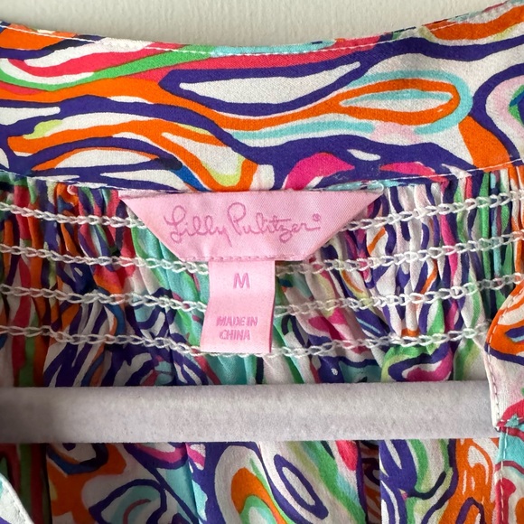 Lilly Pulitzer | 100% Silk Elsa Top in What A Catch Print - Picture 10 of 12